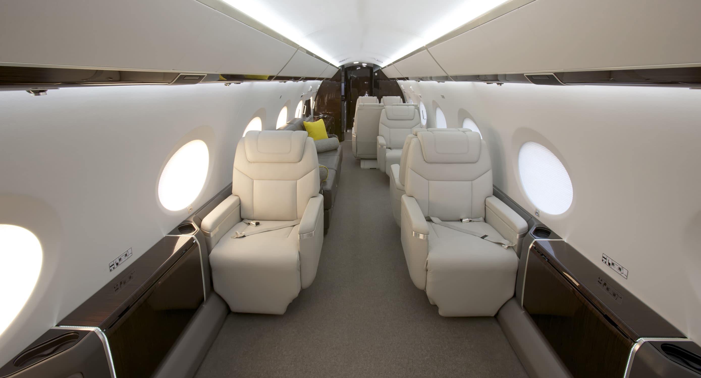 Gulfstream G450 — 3